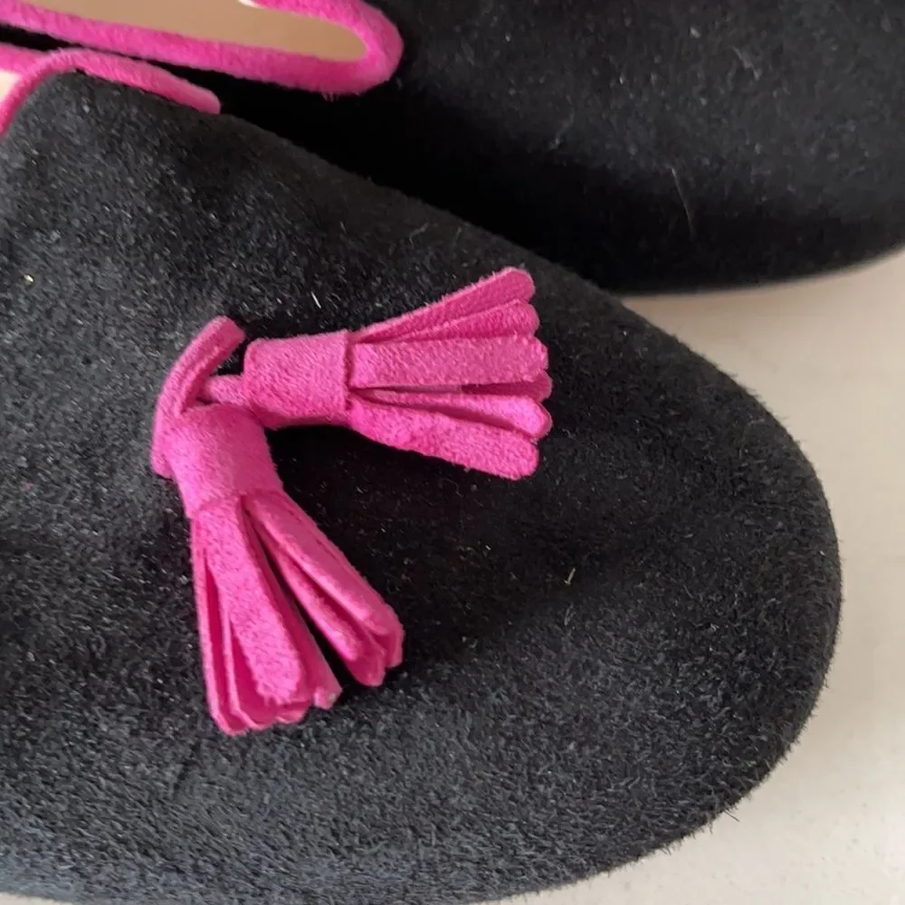Paola Bentini suede flat with pink tassel. Made in Italy with nice leather soles